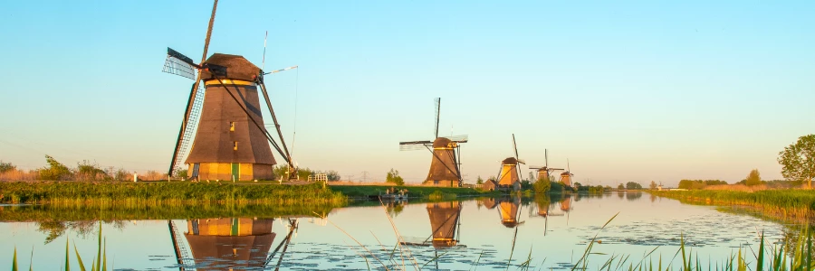 Hollands Windmühlen: Geschichte und Wasserwege entdecken